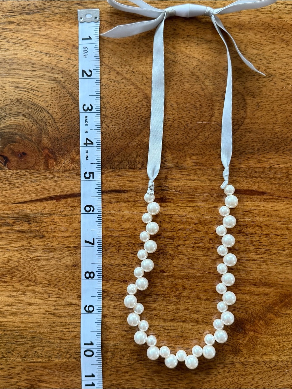 Faux pearl necklace - Picture 6 of 6